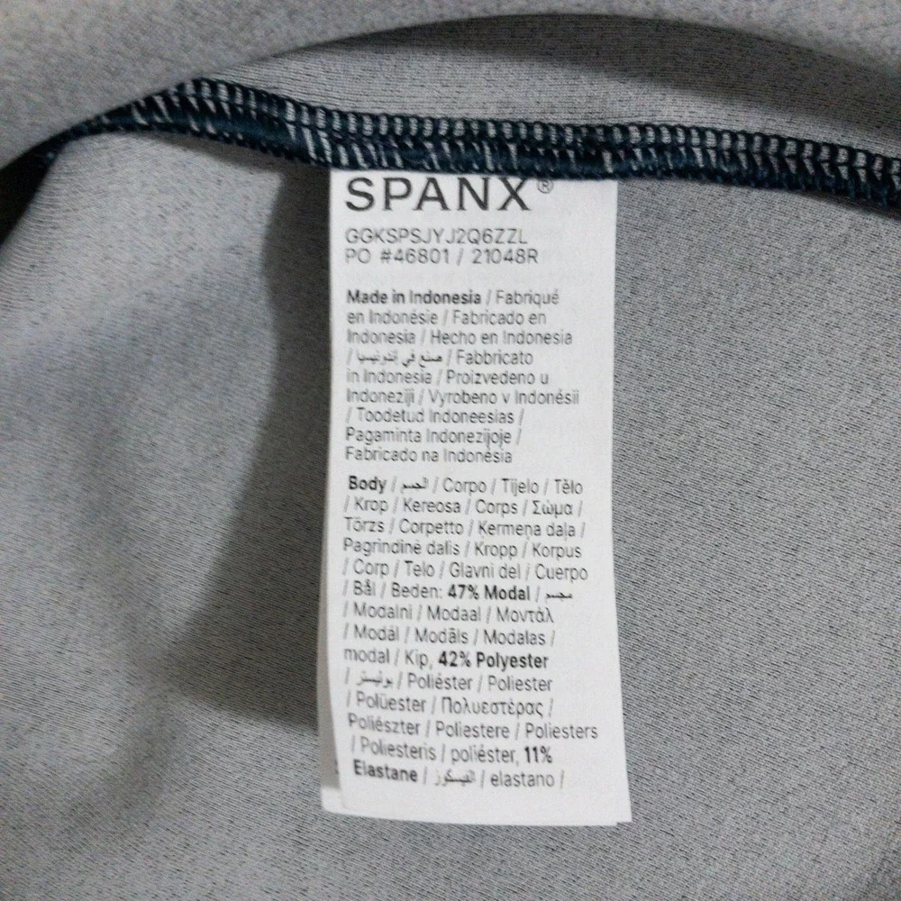 Spanx Air Essentials Womens Cardigan Small Blue Porcelain Stripe Coastal New - Picture 9 of 13